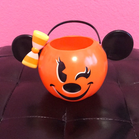 Disney Other - Disney Minnie Mouse halloween mini candy basket